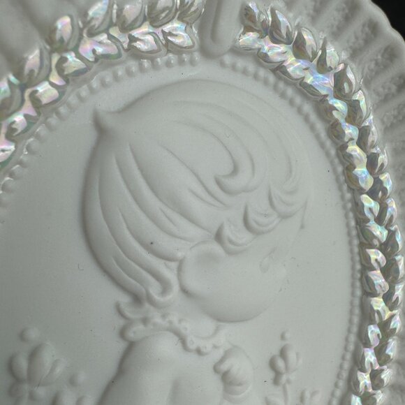 Vtg Precious Moments Small Oval Christening Baptism Decor Plaque Yellow Rose - Picture 8 of 11